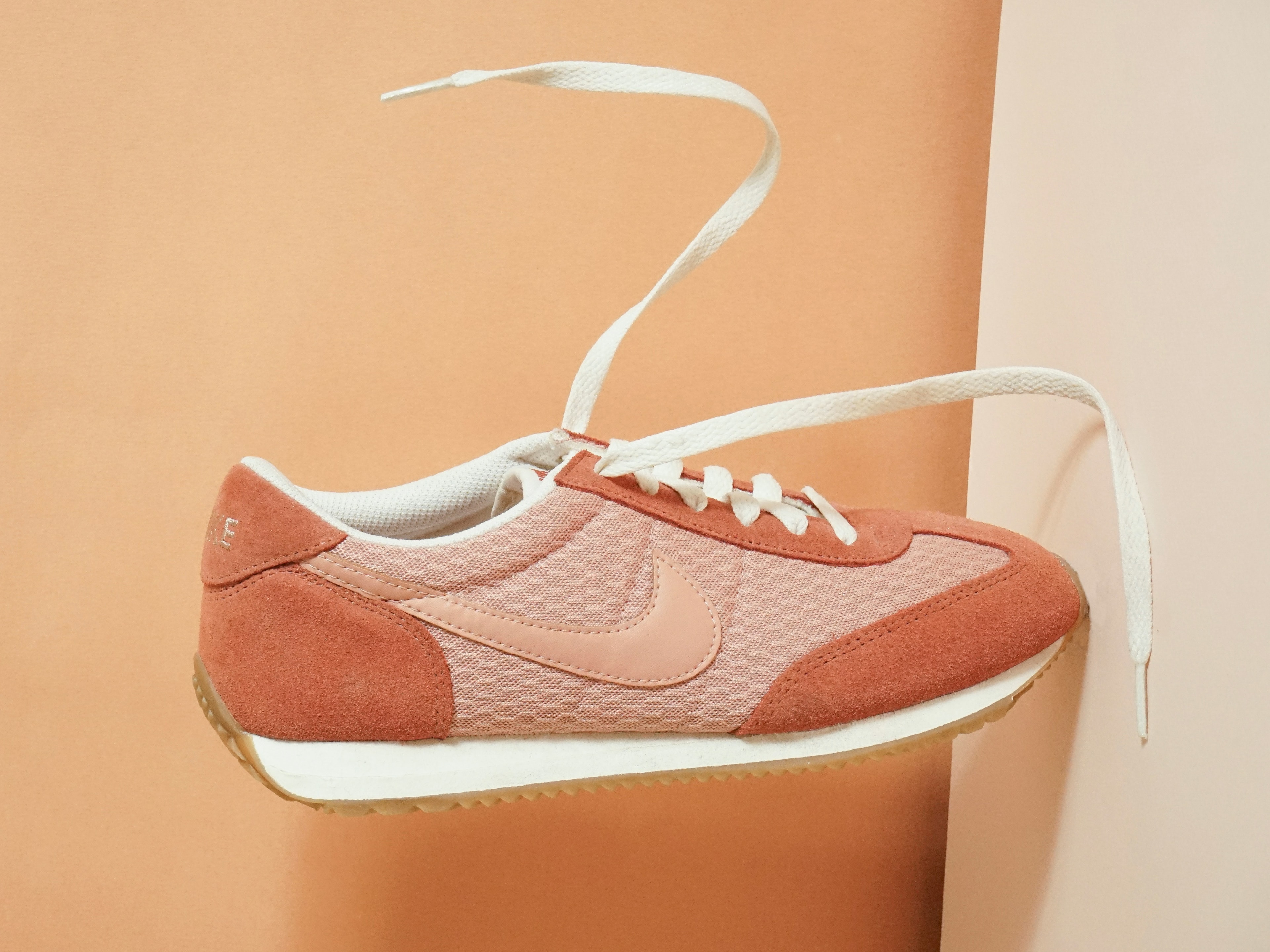 Nike Cortez in Pale Rose