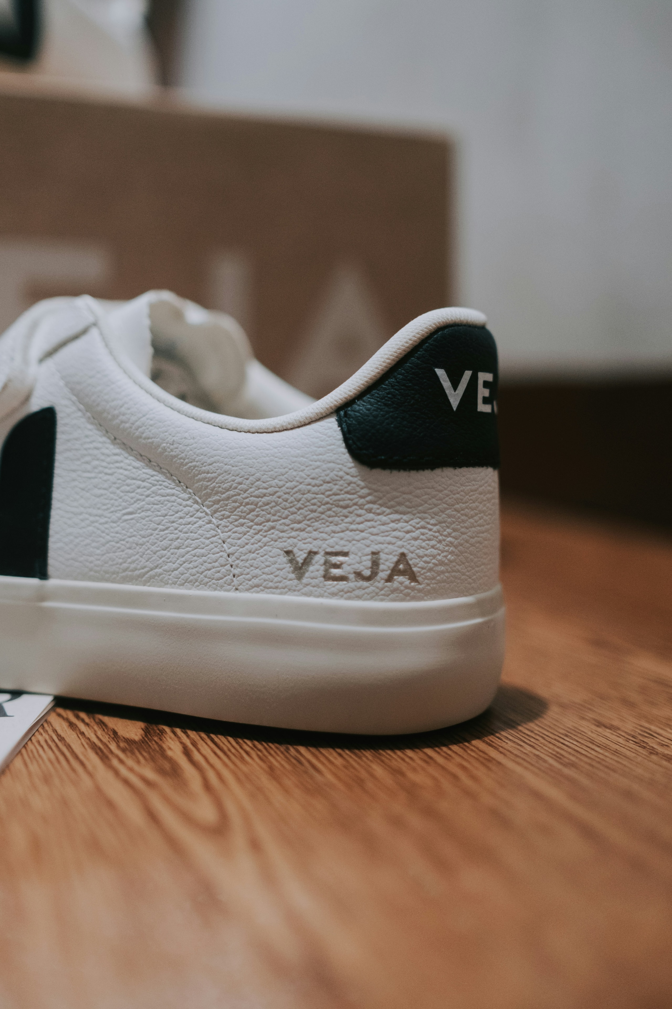 Veja V-90 New Colourways